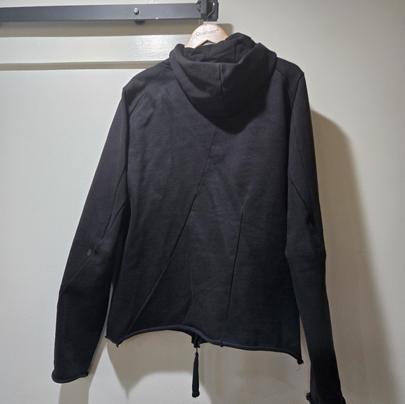 Lightweight jacket - Picture 5 of 6